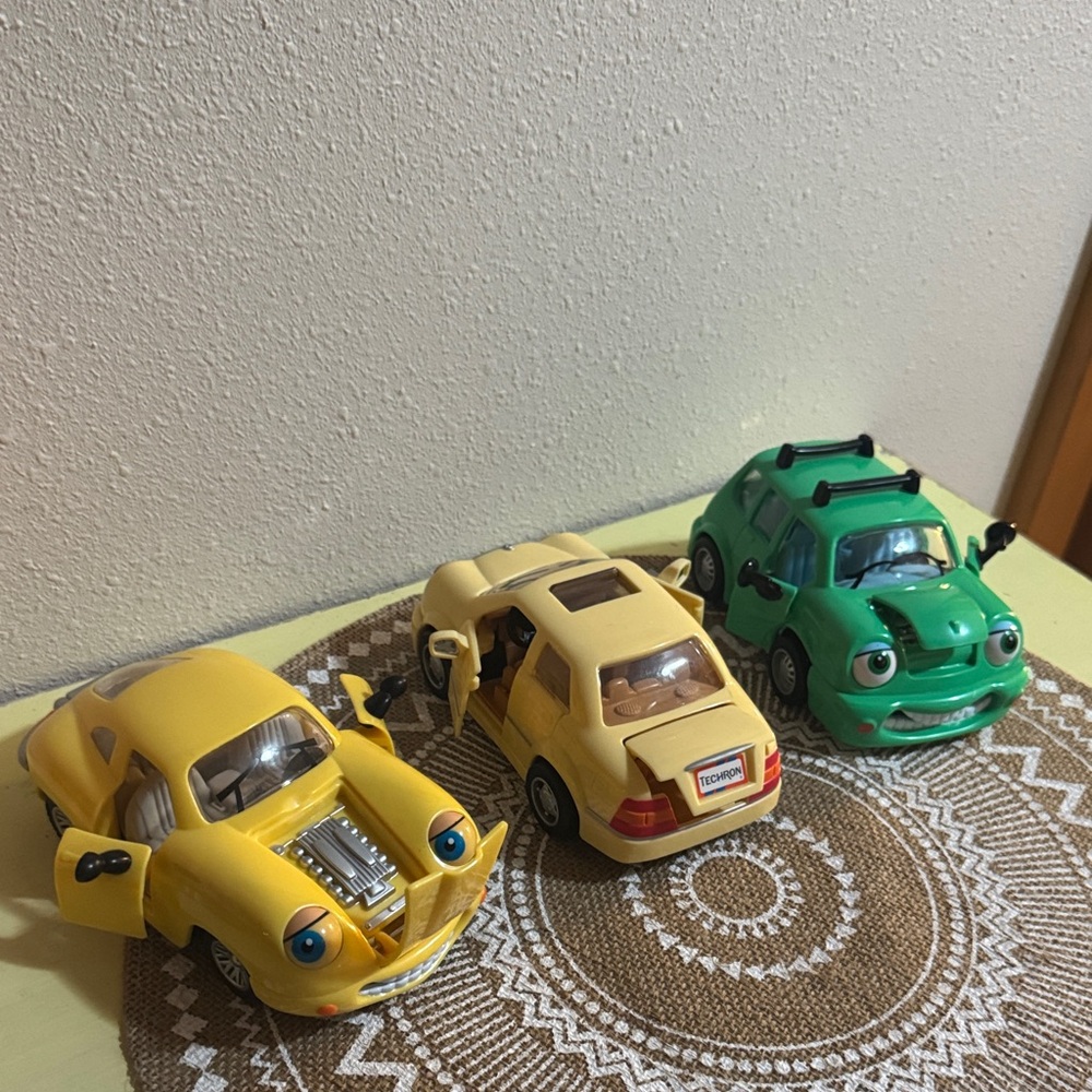 VTG Chevron Cars Set of 3 Chevron Techron Gas Station Promotional